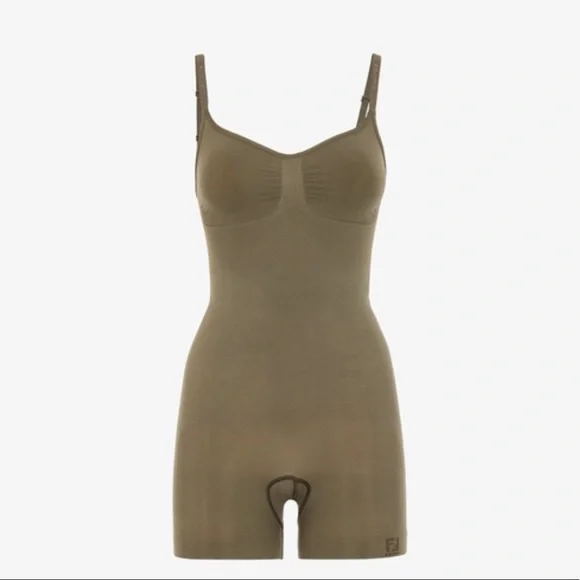 Fendi x Skims Mid Thigh Sculpting Bodysuit Romper - Picture 2 of 3